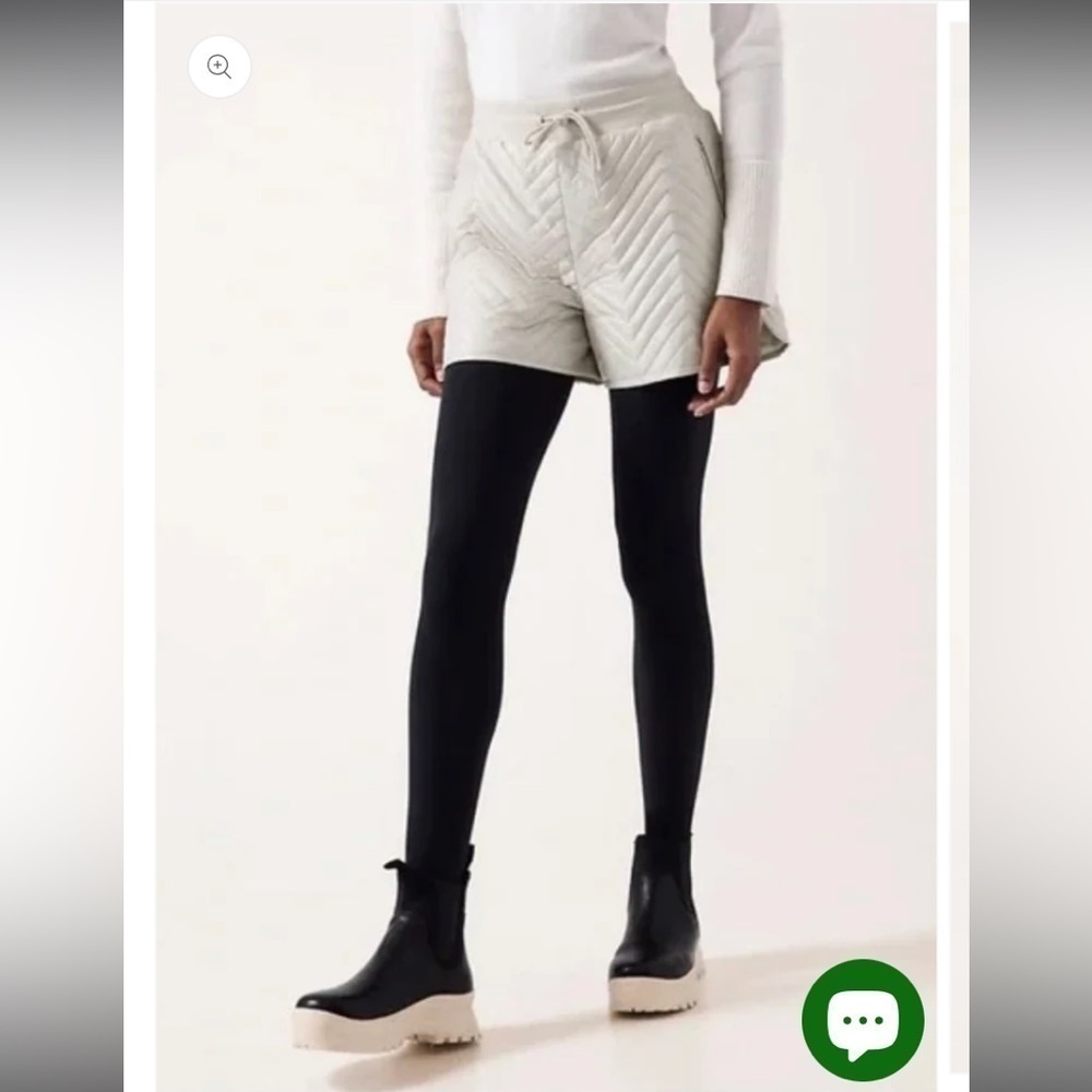 Athleta Apres Ski Short Size 8